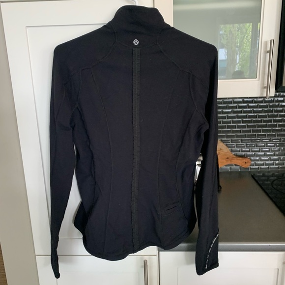 Lululemon zip up - Picture 5 of 5